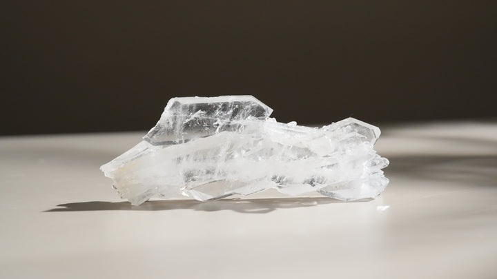 地球自癒過程的縮影 — 縫合水晶