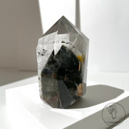 金字塔綠幽靈榍石共生柱