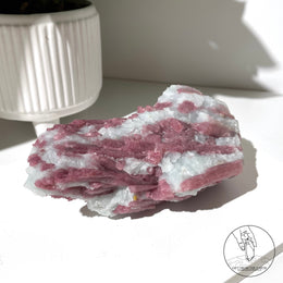 粉碧璽原石