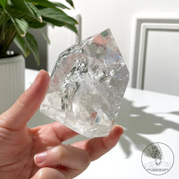 白水晶柱