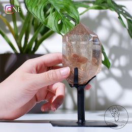 金髮晶柱