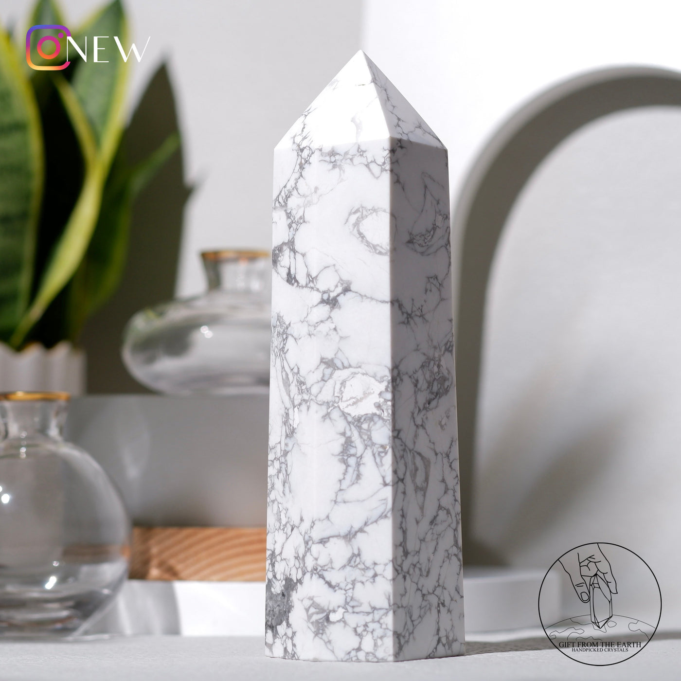 Howlite Tower