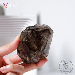 茶體骸骨水晶