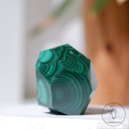 孔雀石隨形