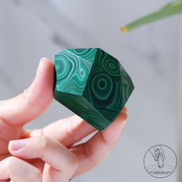 孔雀石隨形