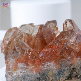 金鈦晶簇