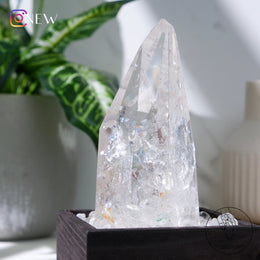 半打磨彩虹白水晶柱