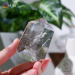 黑髮晶隨形