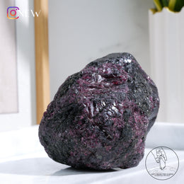 Garnet Raw Stone