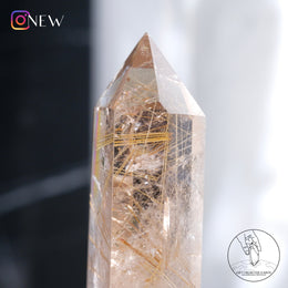 金鈦晶柱