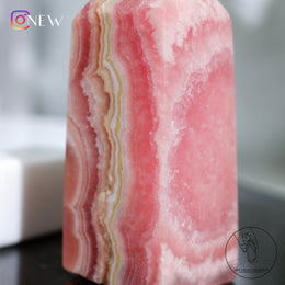 阿根廷紅紋石柱