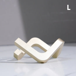 EMBRACE 2.0 Crystal Stand | L