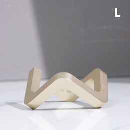 EMBRACE 2.0 Crystal Stand | L