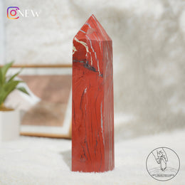 紅碧玉柱白水晶共生