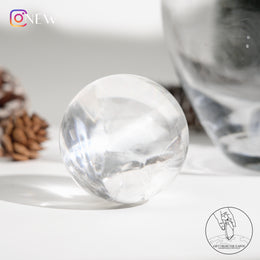 彩虹白水晶球