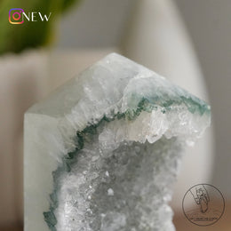 綠瑪瑙白水晶柱