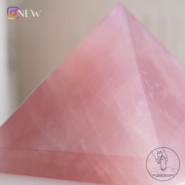 粉晶金字塔