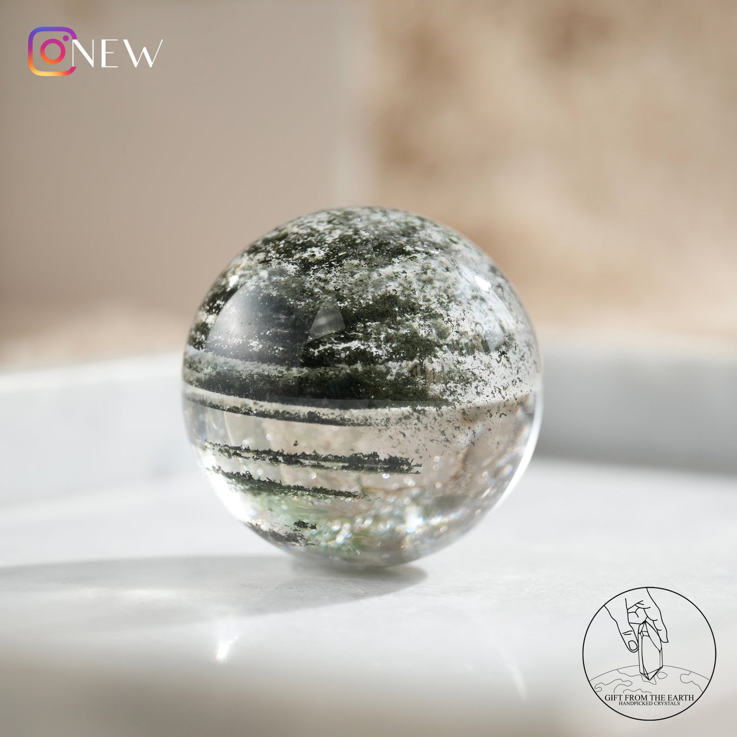 Multi-layered green phantom quartz sphere