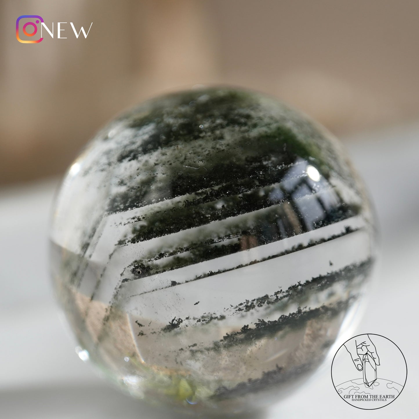 Multi-layered green phantom quartz sphere