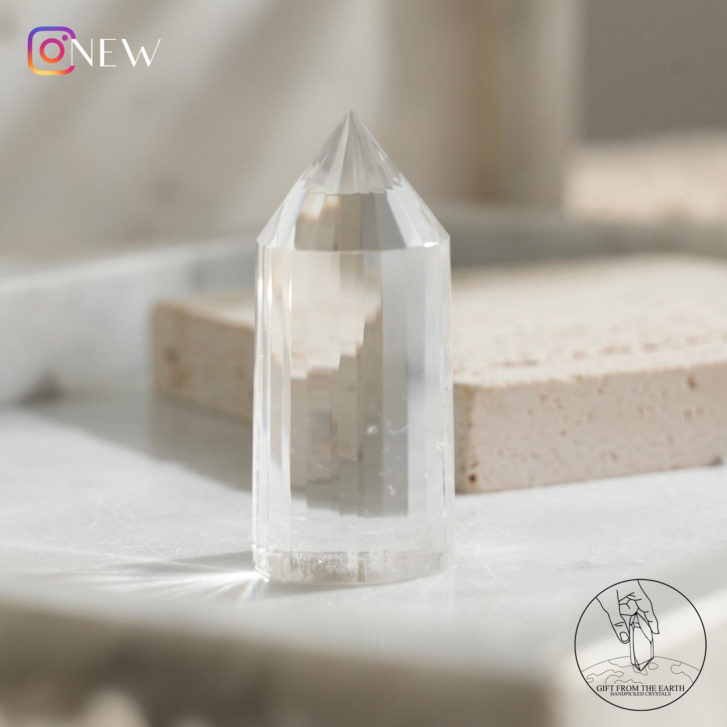 24-faceted clear quartz point