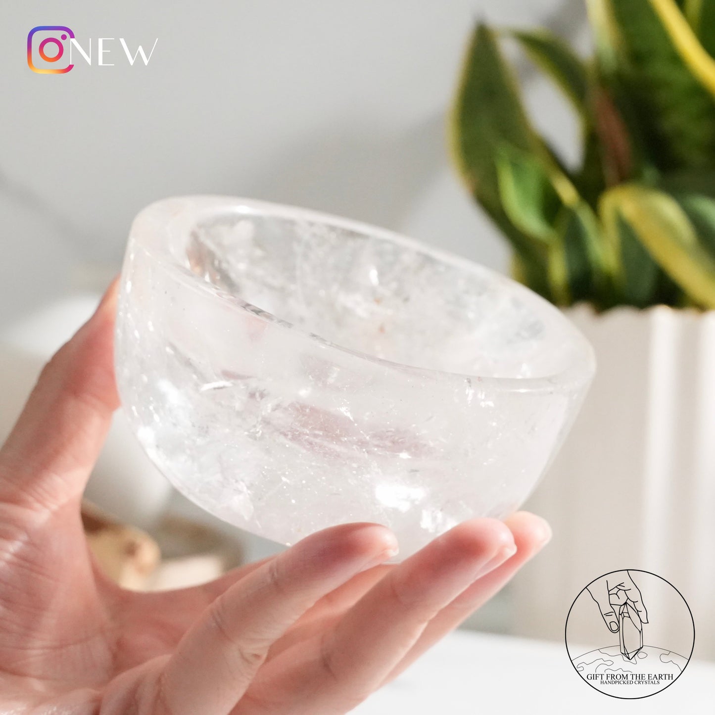 Clear quartz bowl with fire quartz & golden healer