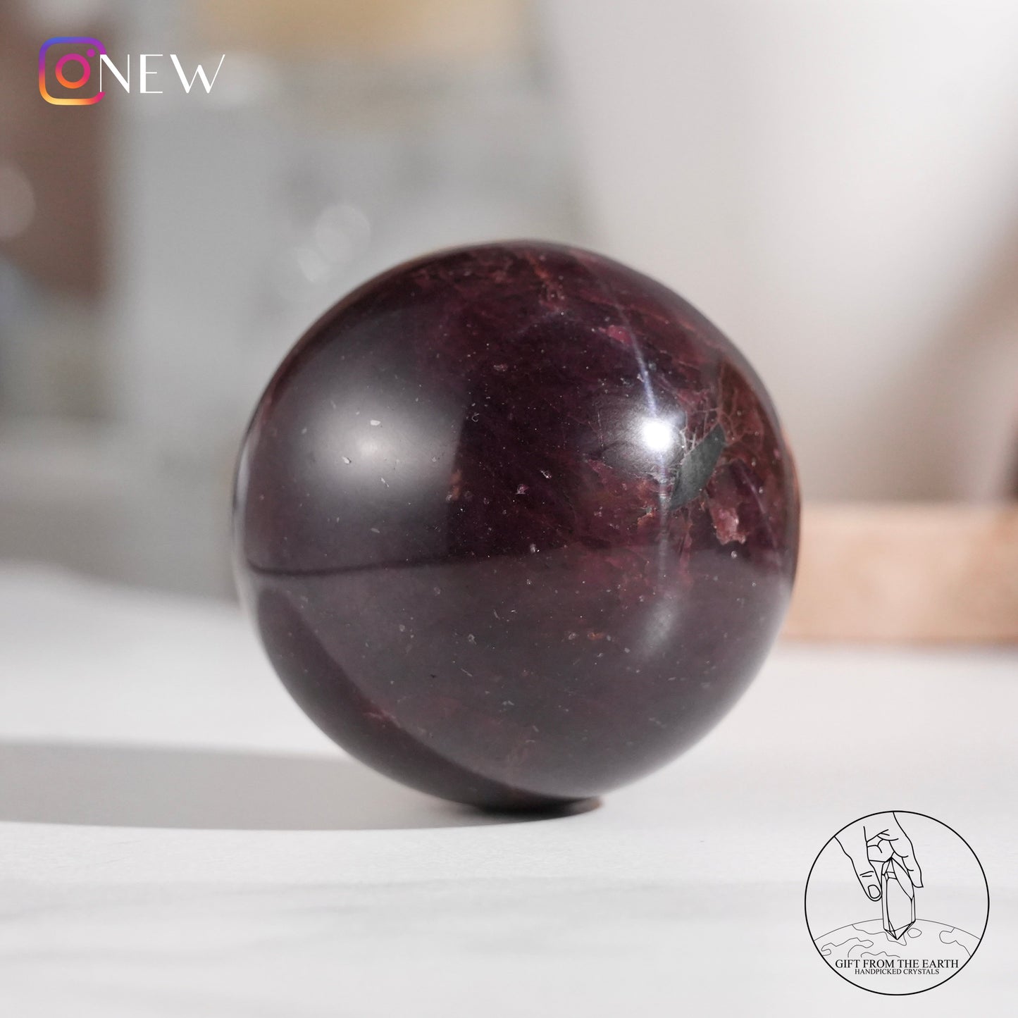 Starry garnet sphere