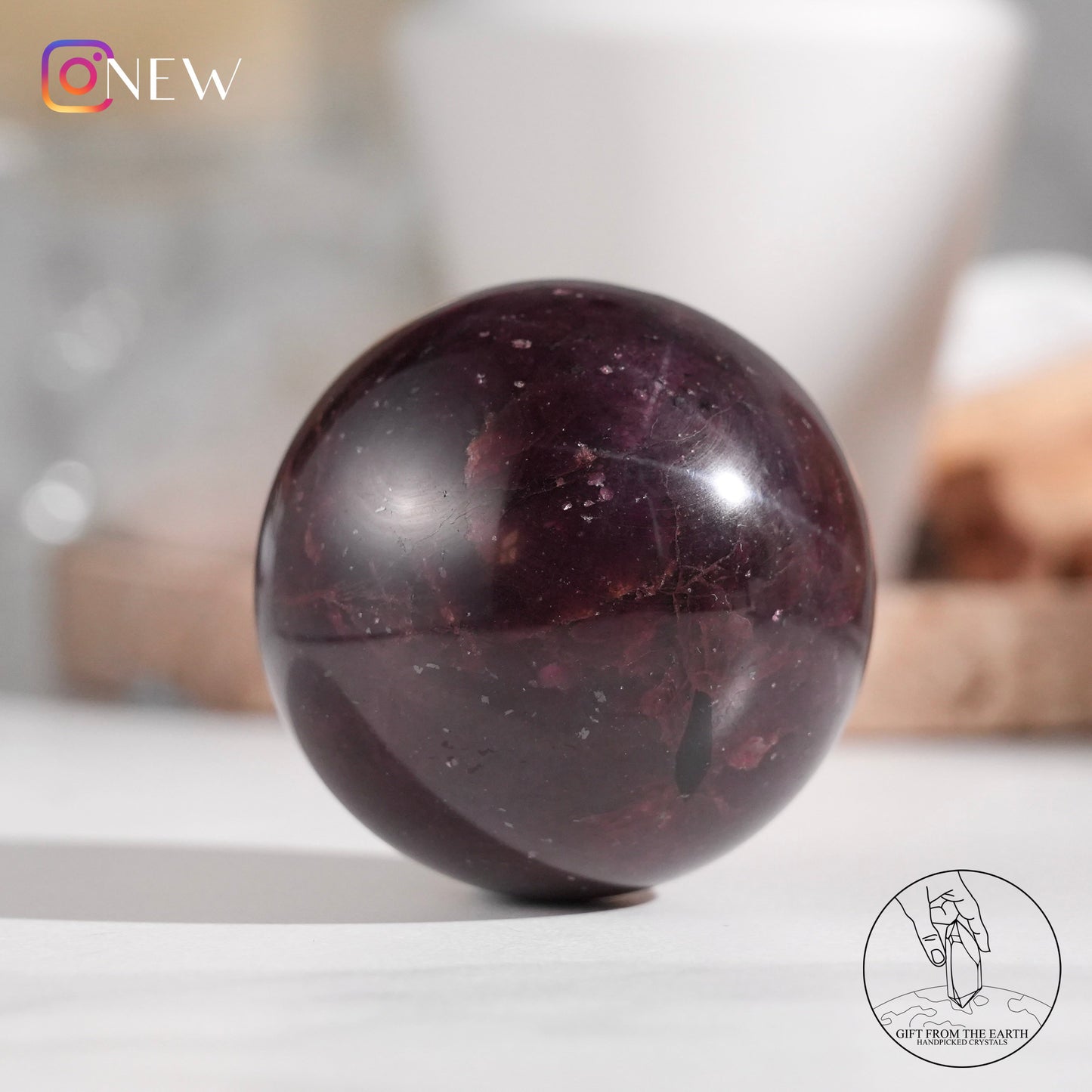 Starry garnet sphere