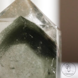 金字塔千層綠幽靈水晶柱