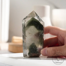金字塔千層綠幽靈水晶柱