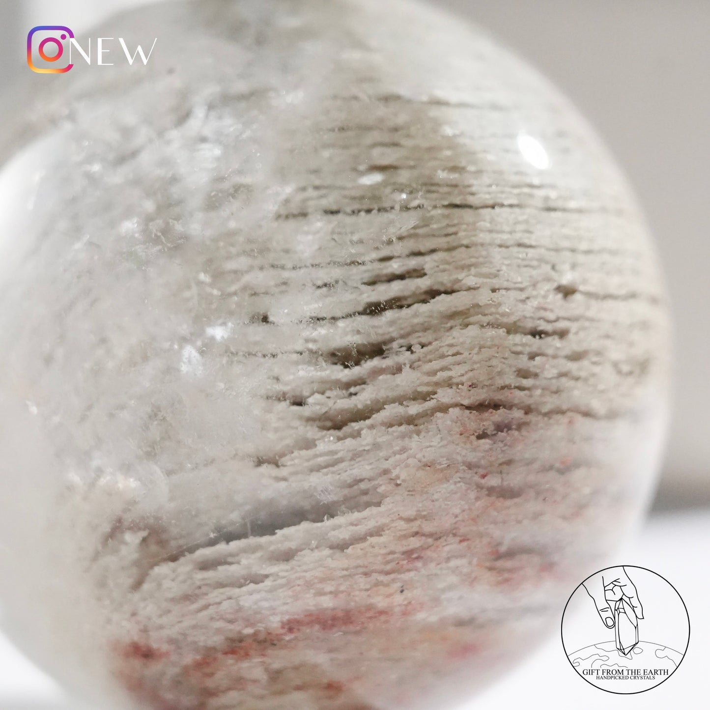 Multi-layered white phantom quartz sphere