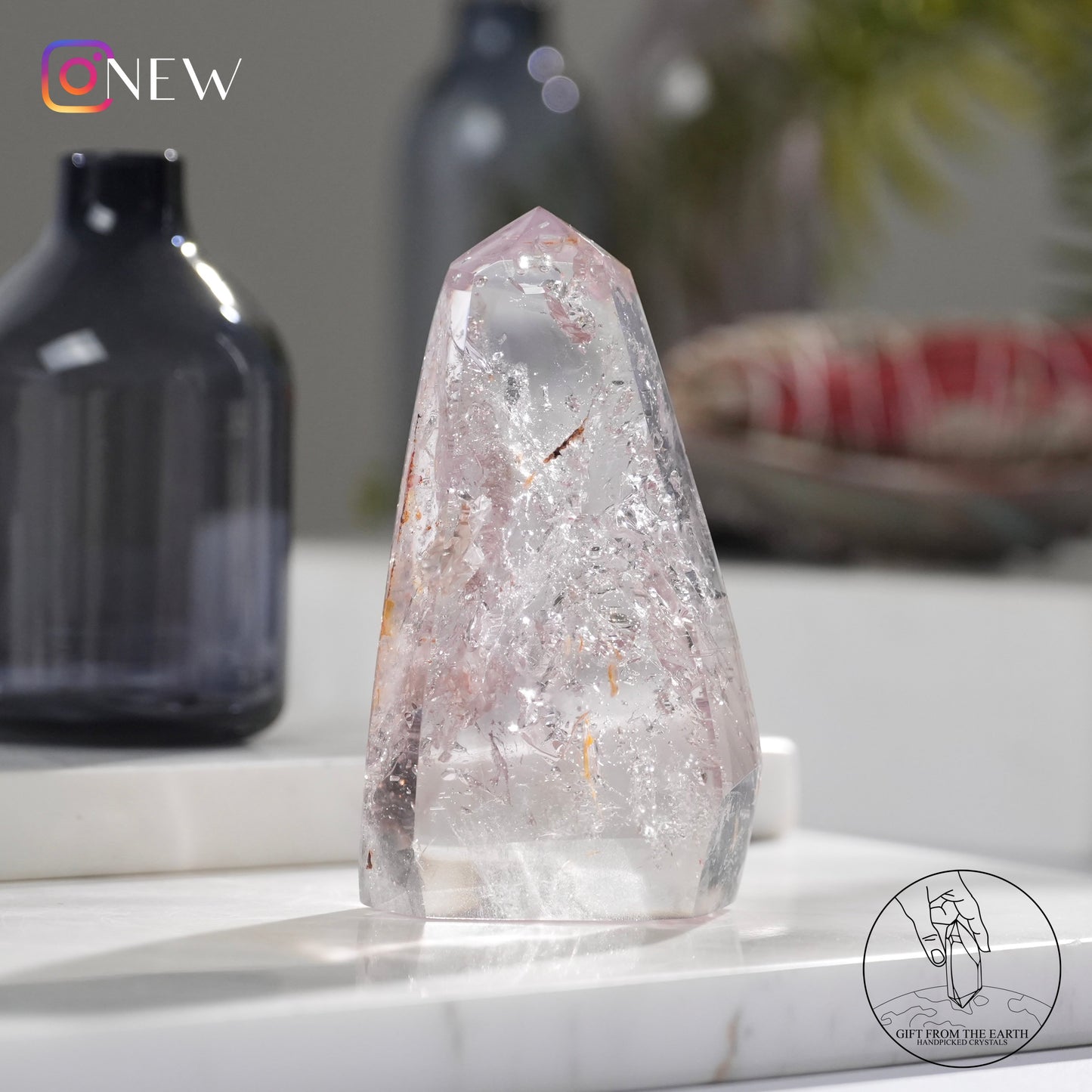 Enhydro purple Skeletal quartz point