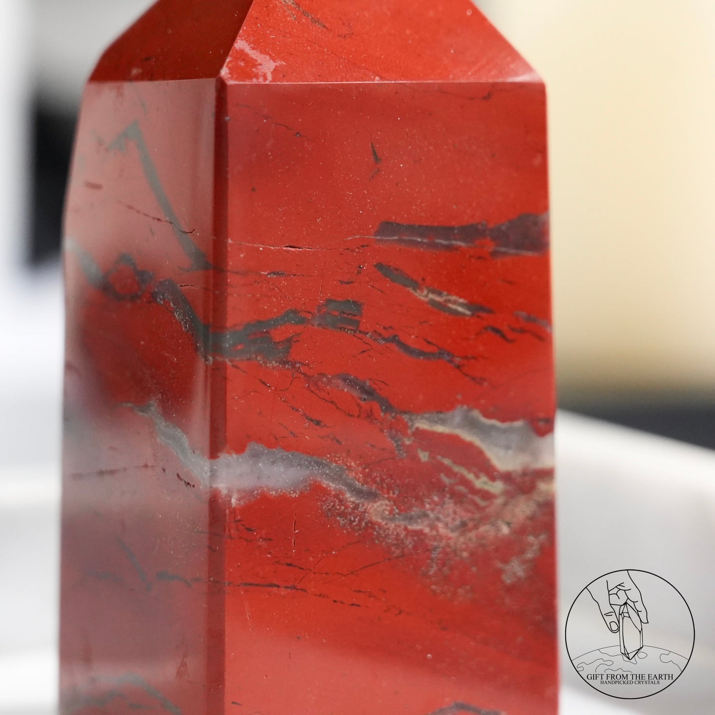 Red jasper point