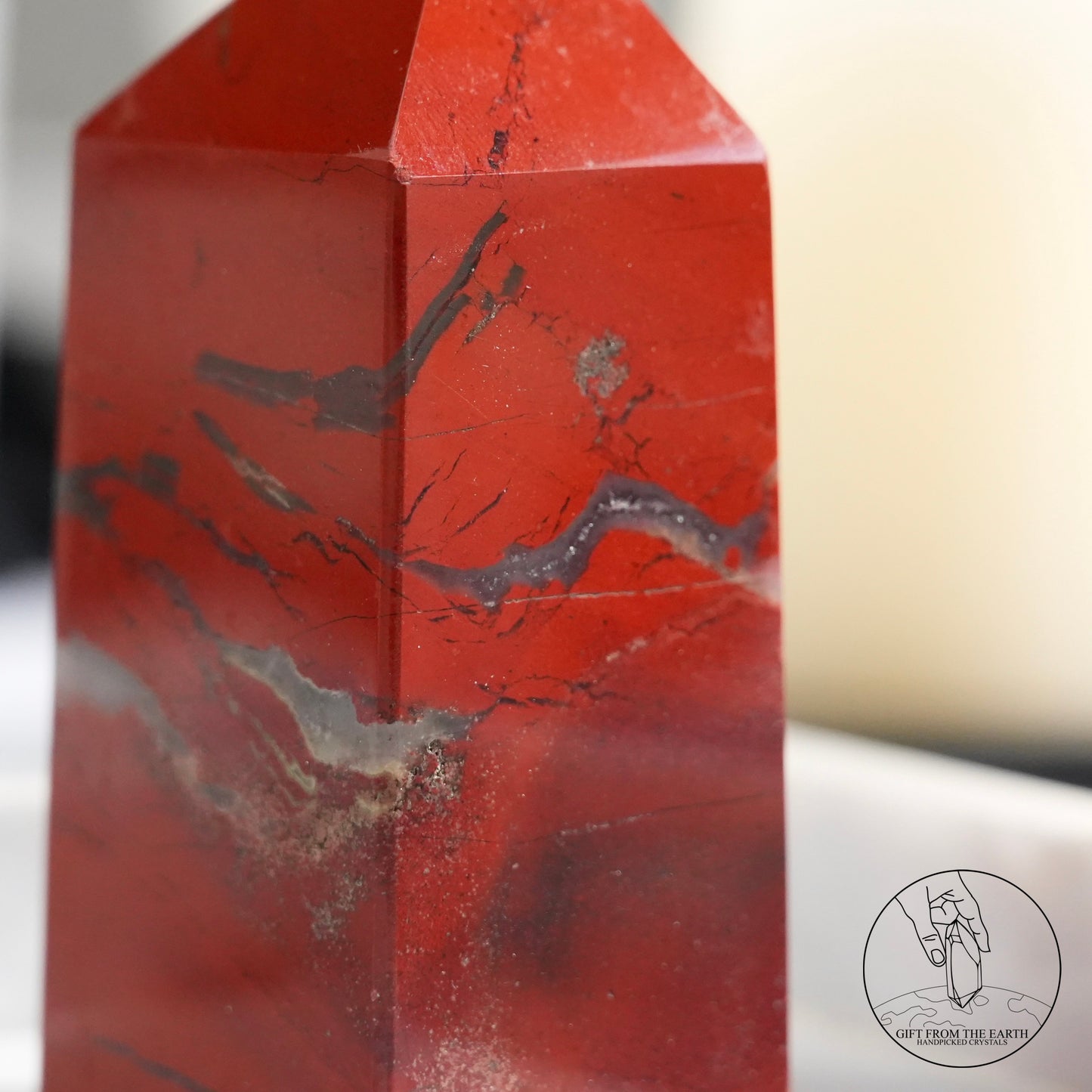 Red jasper point