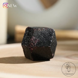 Garnet Raw Stone
