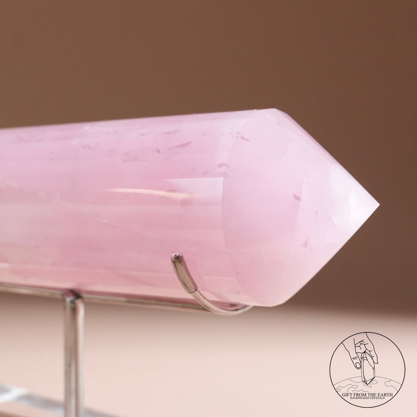 24-faceted Vogel cut rose quartz