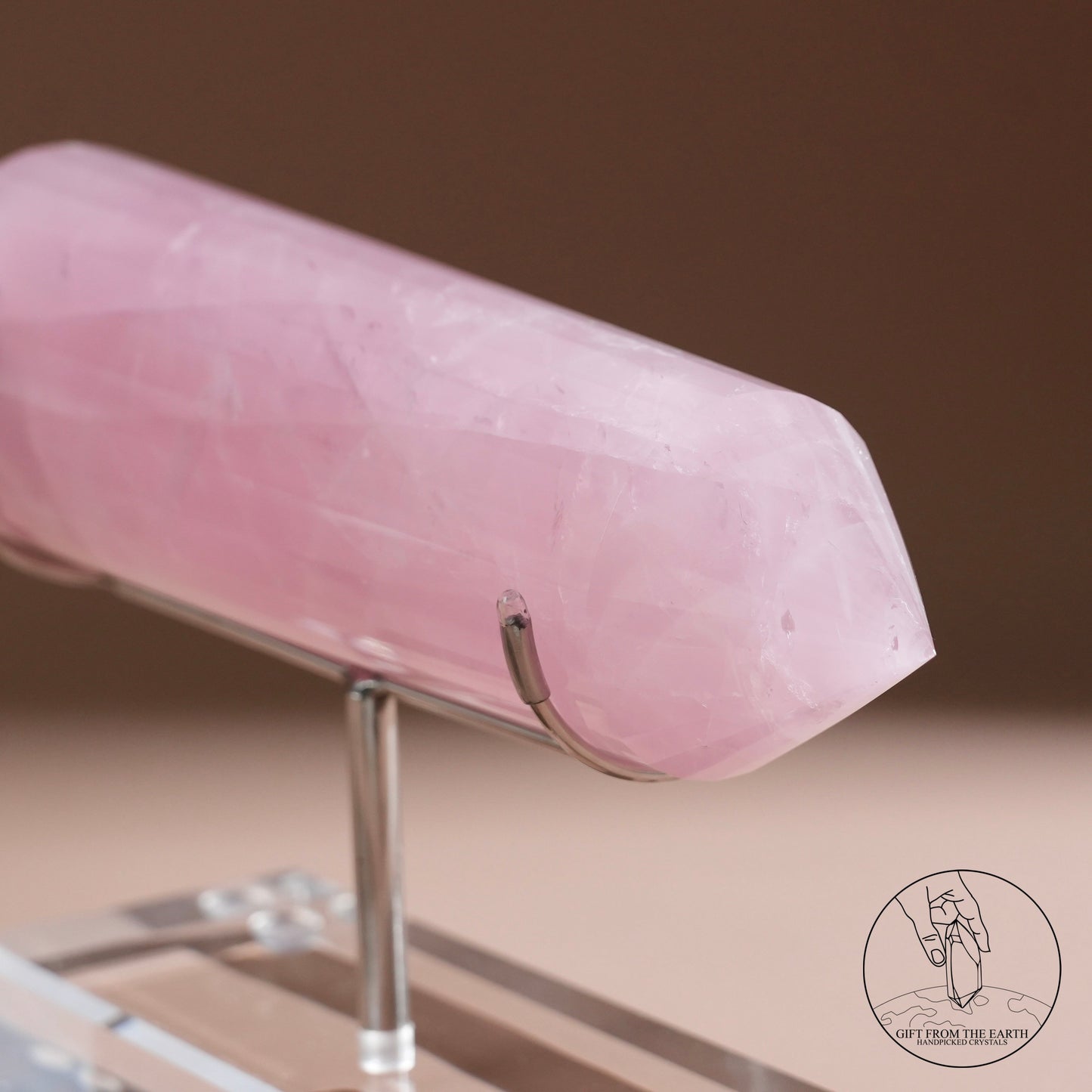 24-faceted Vogel cut rose quartz