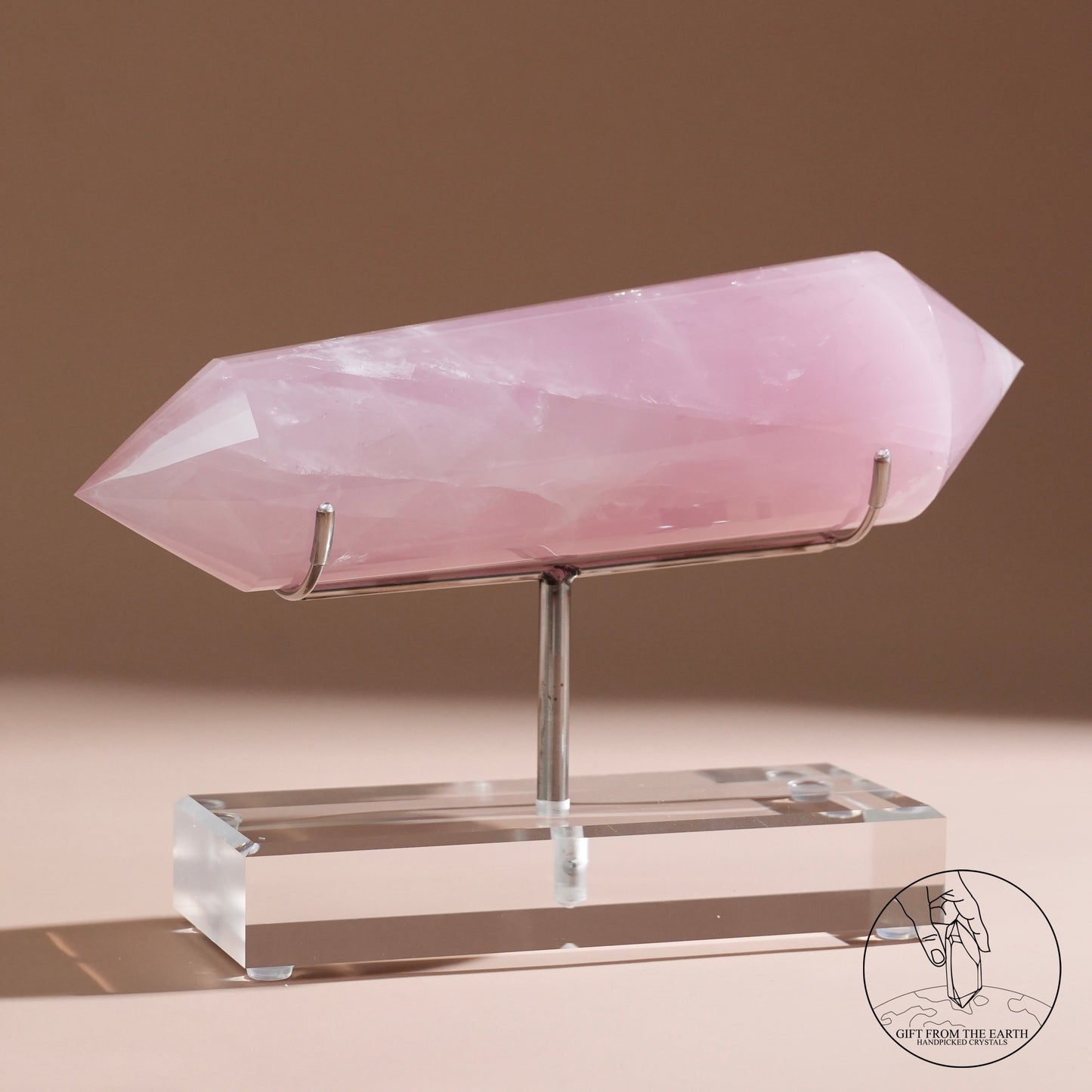 24-faceted Vogel cut rose quartz