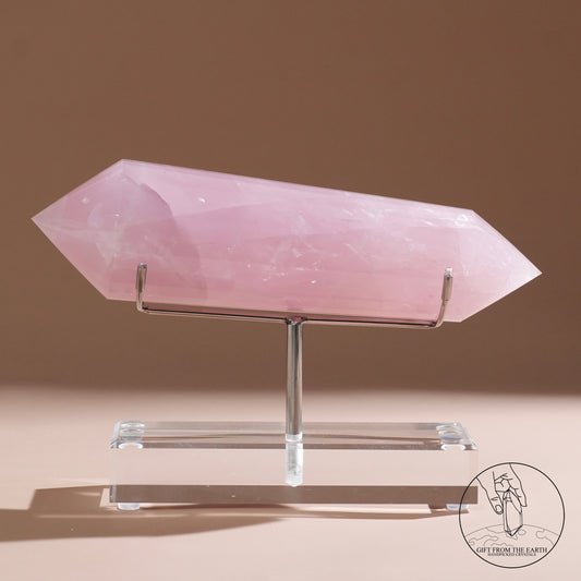 24-faceted Vogel cut rose quartz