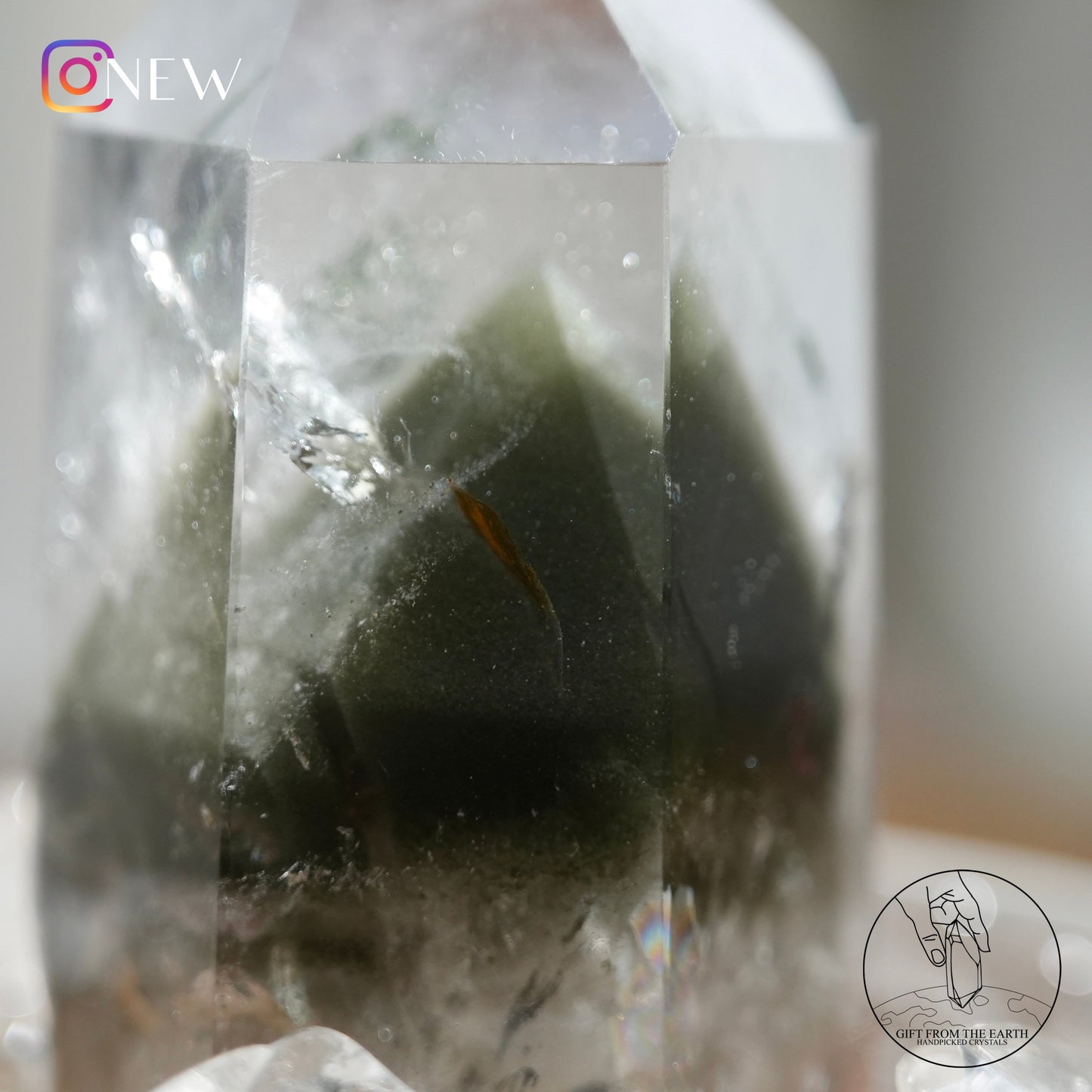 Half-polished pyramid green phantom quartz point