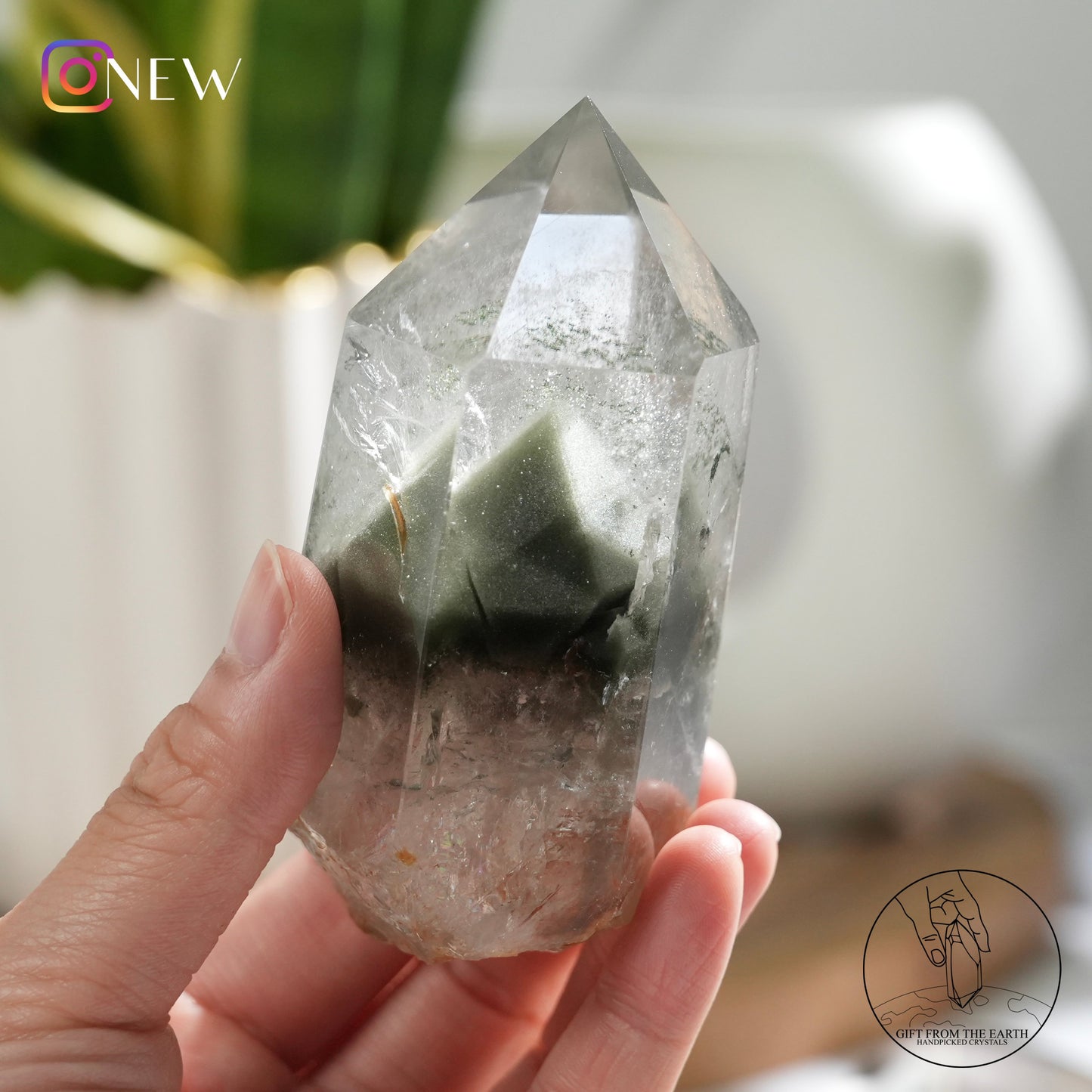 Half-polished pyramid green phantom quartz point