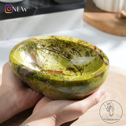 綠蛋白石碗