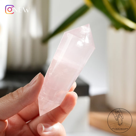 24-faceted Vogel cut rose quartz