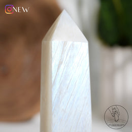 白月亮石柱
