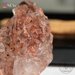 紅泥骸骨水晶