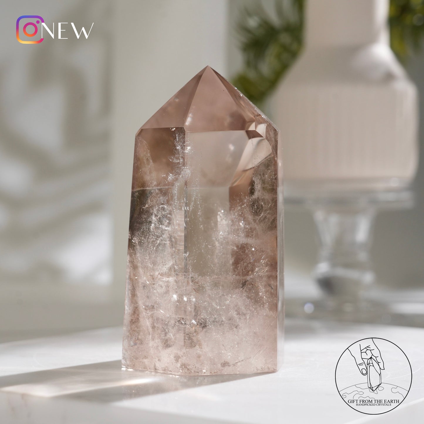 Smoky quartz point