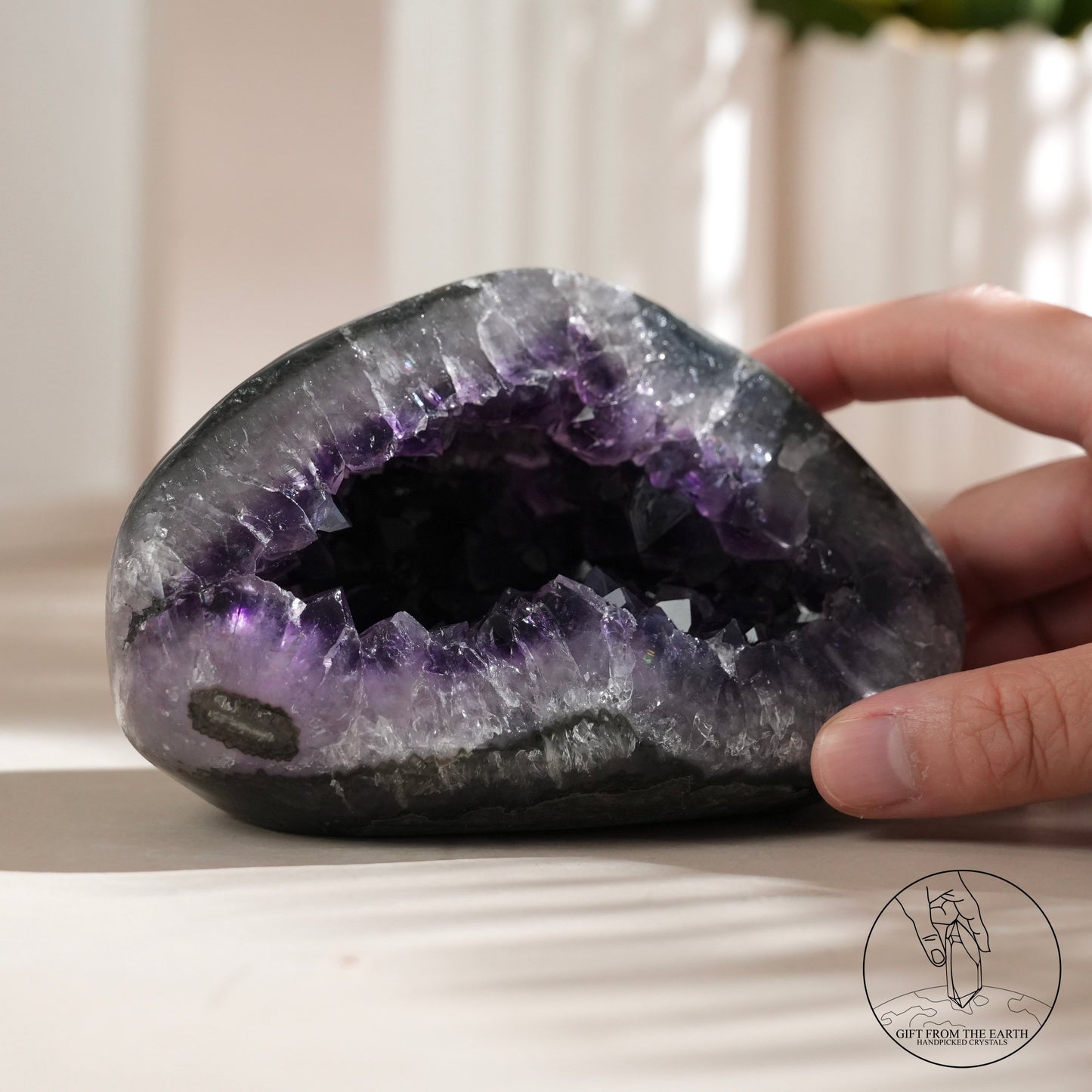 Amethyst geode