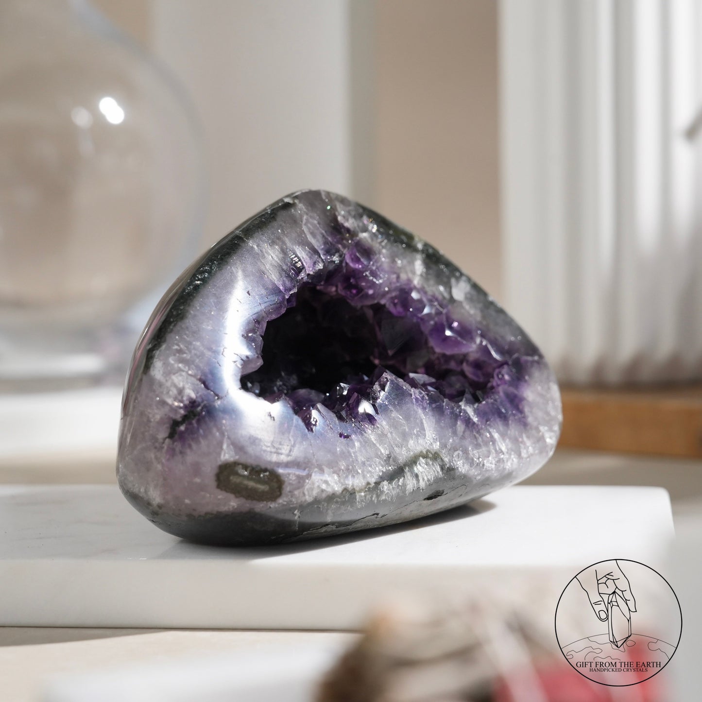 Amethyst geode