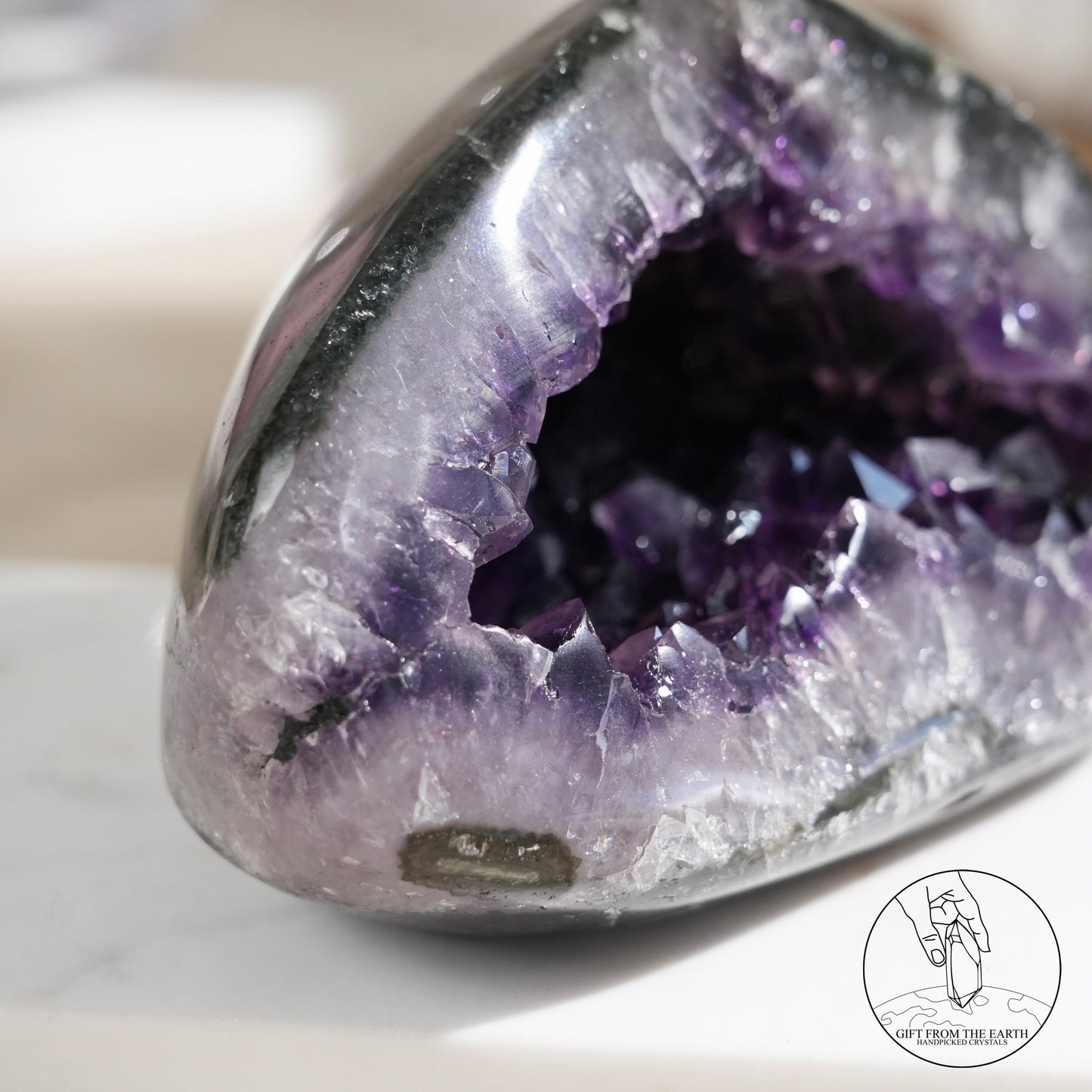 Amethyst geode