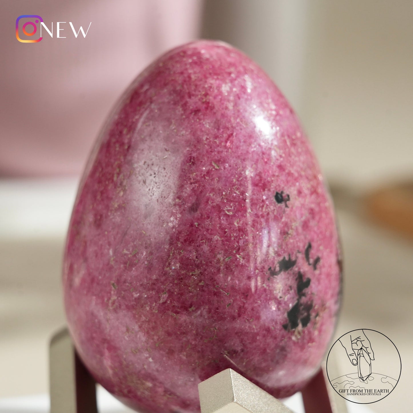 Rhodonite egg