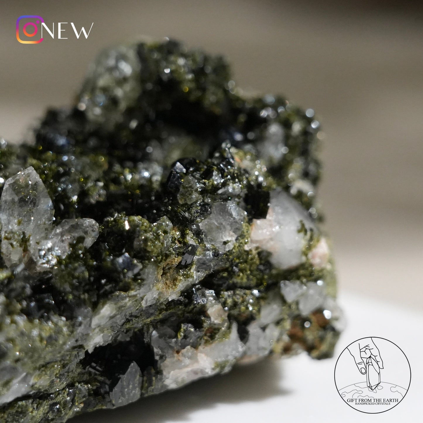 Turkish epidote in quartz